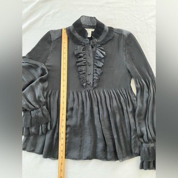 Diane Von Furstenberg Black Babydoll Philippine Blouse Size 6 - Picture 16 of 16